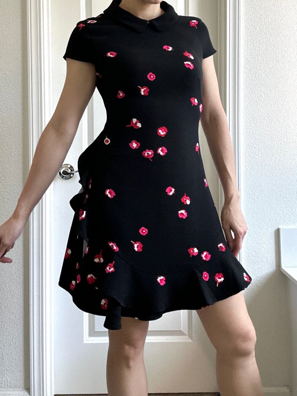 Kate Spade Ruffle Floral Collared Cap Sleeve Black/Red Printed Dress size 4